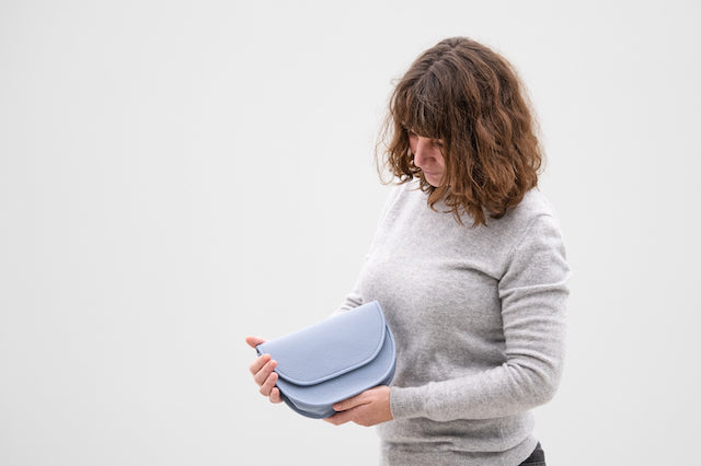 Women Kidney Bags