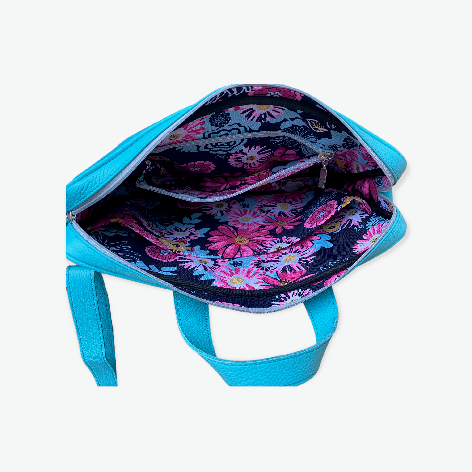 Handmade Leather Laptop Bag – Stylish, Sustainable & Durable - Radka Sillerova Atelier