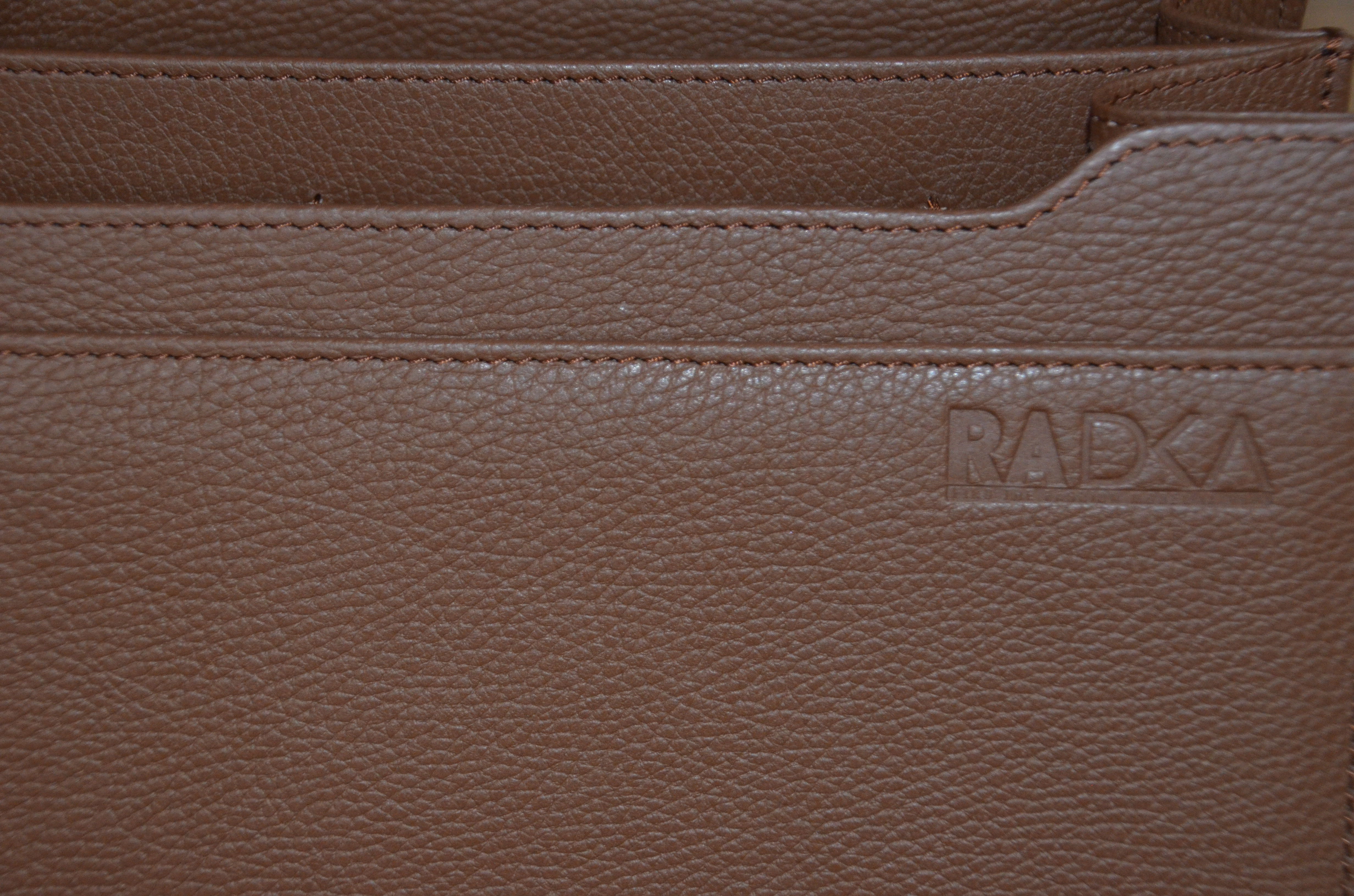 Classic Leather Briefcase for Men – Timeless Elegance & Functionality - Radka Sillerova Atelier 