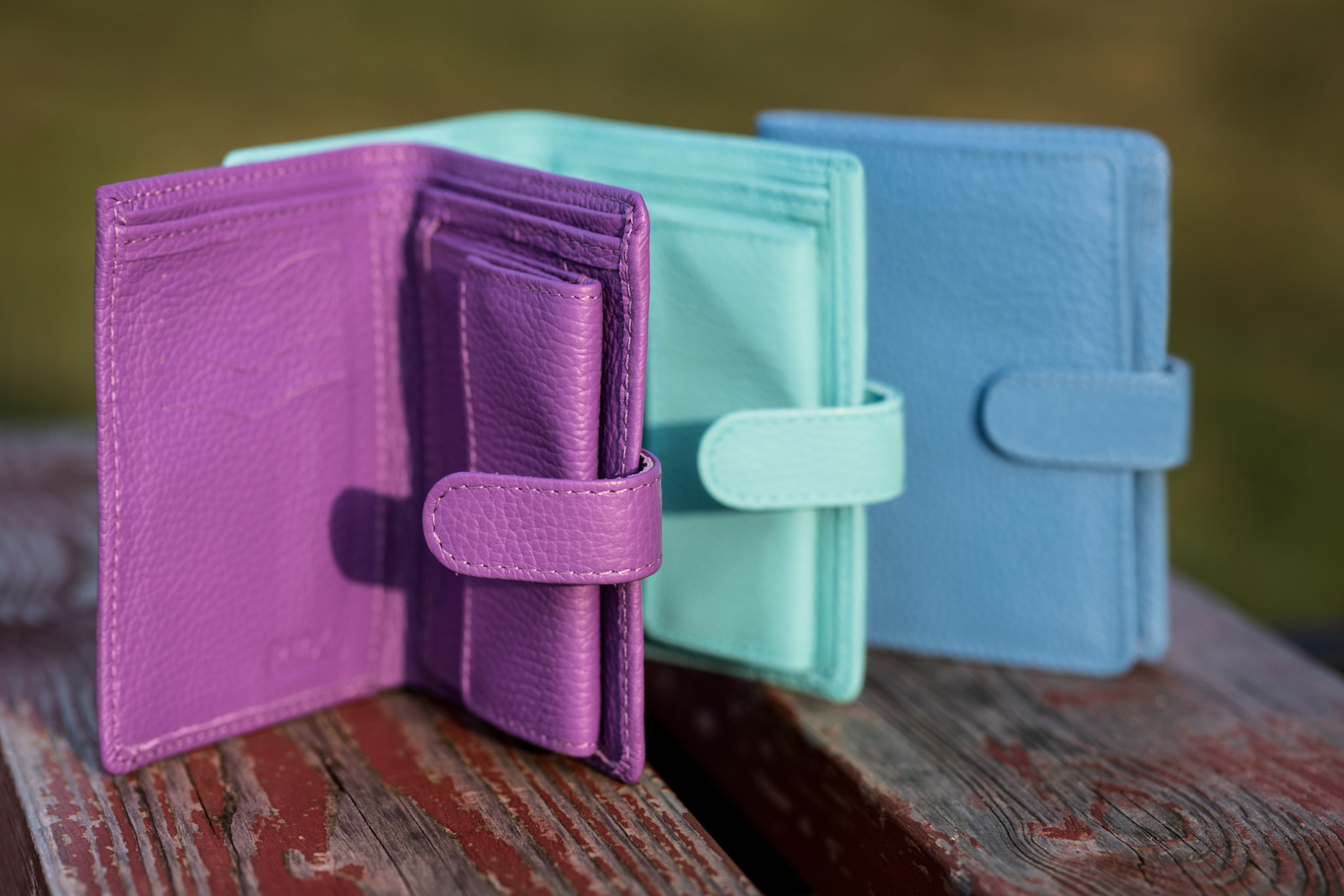 Handmade Women's Leather Wallet – Compact Bifold Design with Snap Closure - Radka Sillerova Atelier 