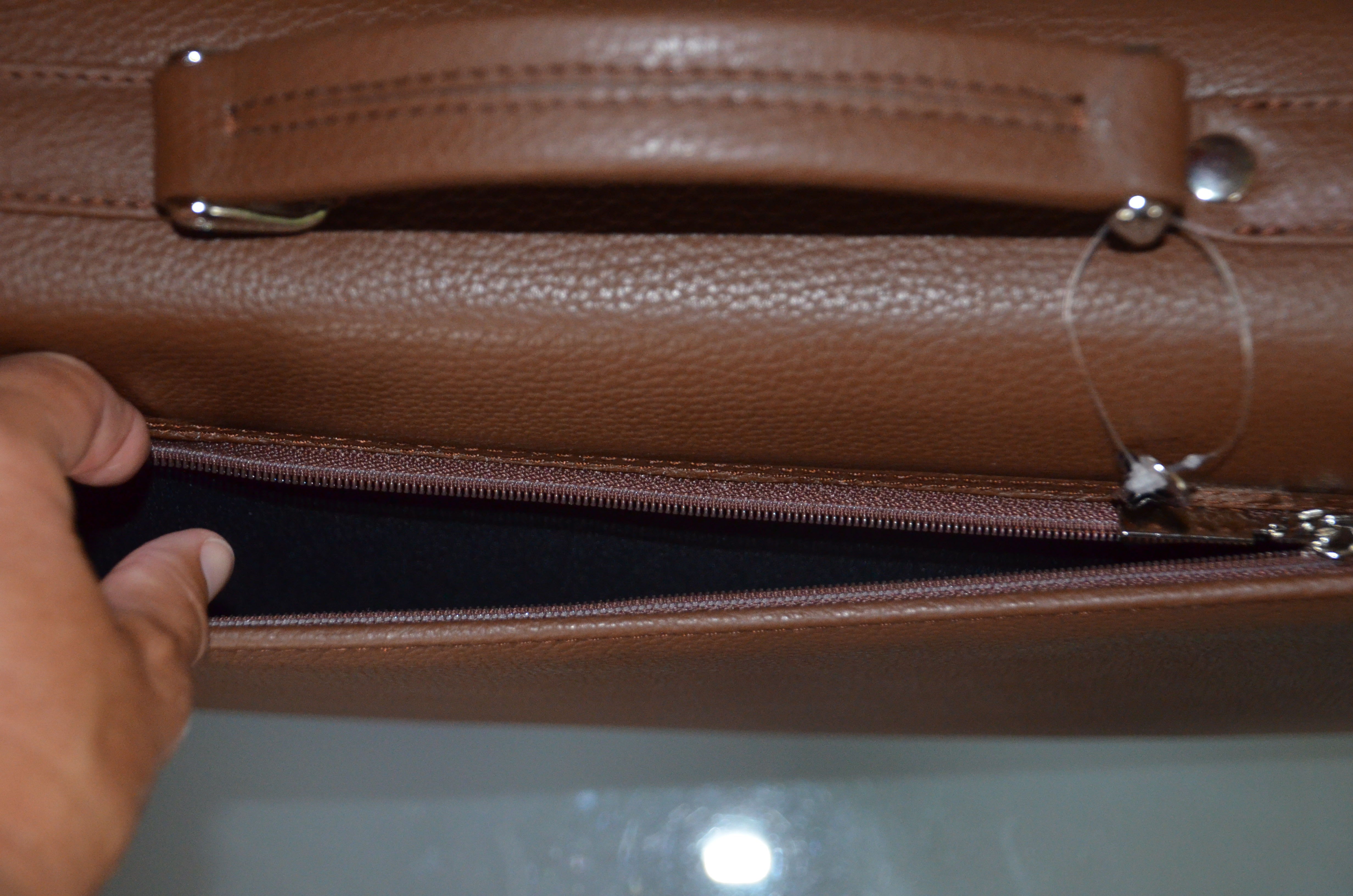 Classic Leather Briefcase for Men – Timeless Elegance & Functionality - Radka Sillerova Atelier 