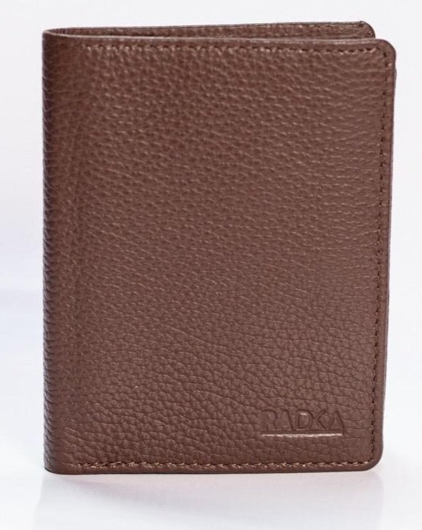 Handmade Leather Wallet for Men – Elegant, Functional & Built to Last - Radka Sillerova Atelier 